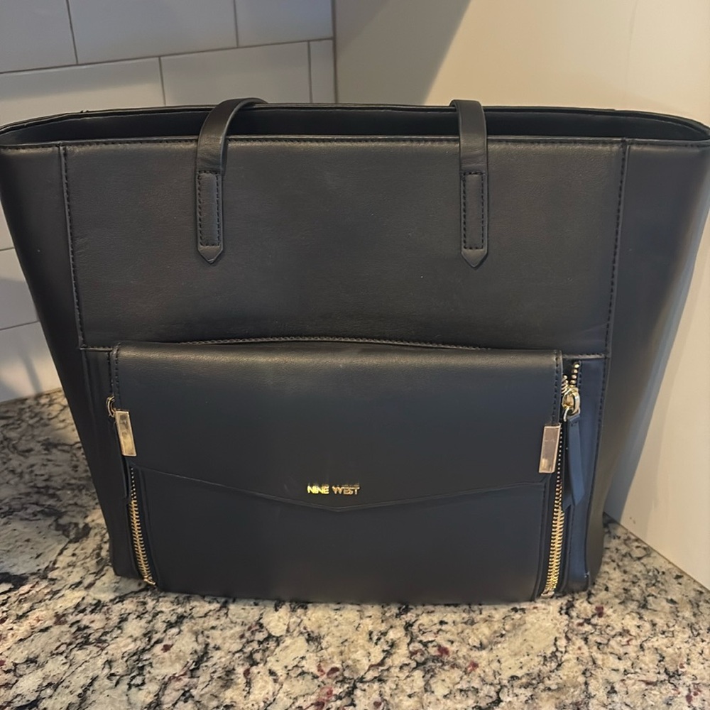 Nine west carry on with detachable clutch